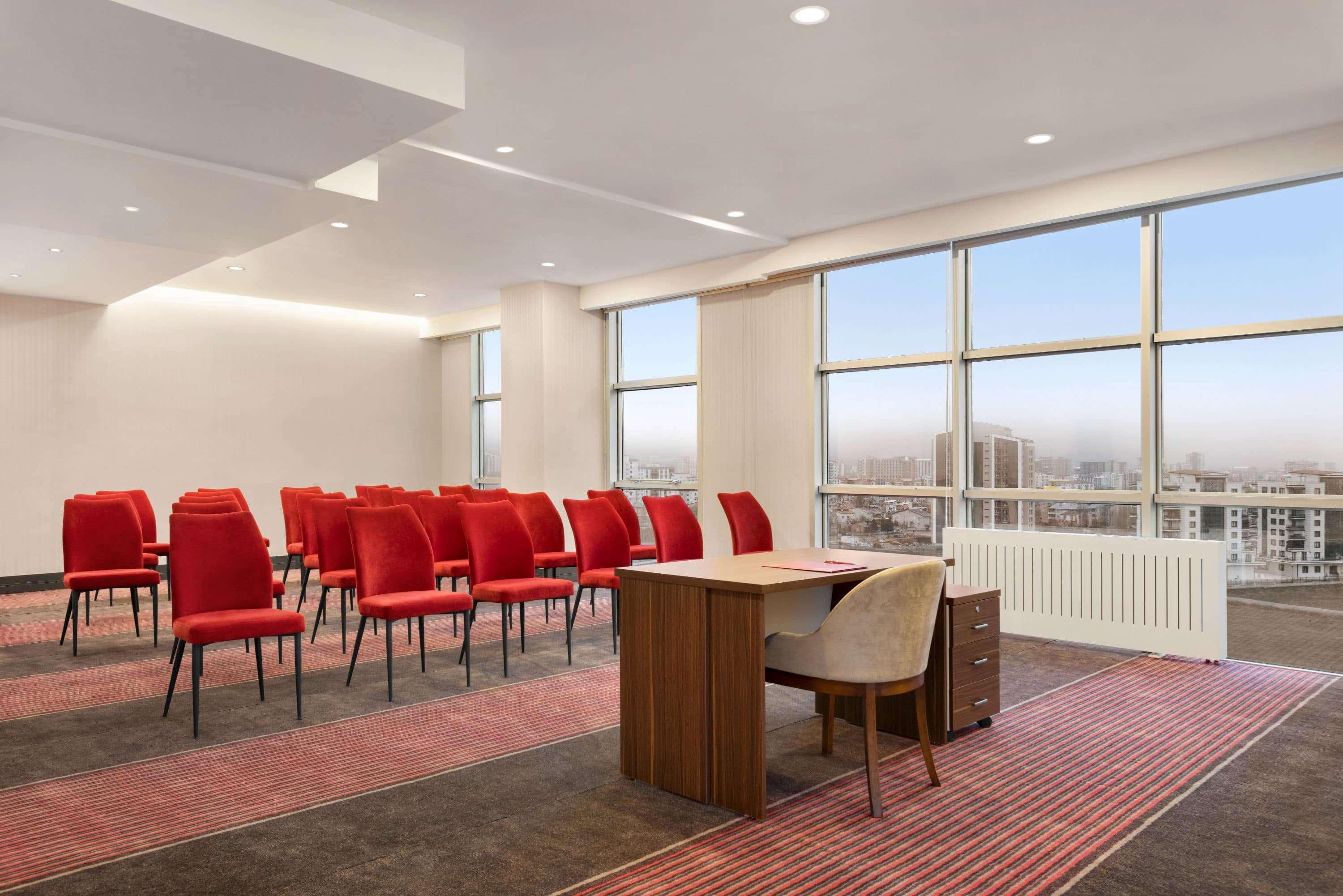 Ramada By Wyndham Sivas Hotel Exterior photo