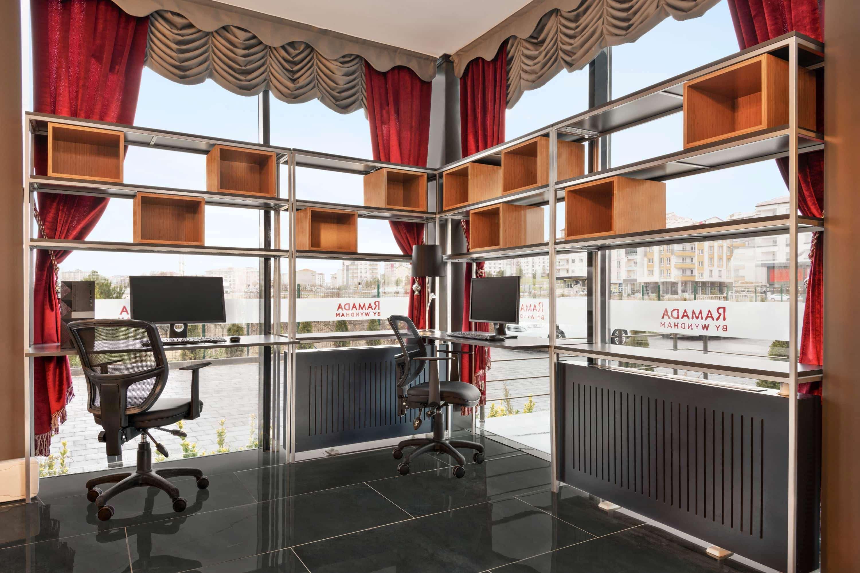 Ramada By Wyndham Sivas Hotel Exterior photo