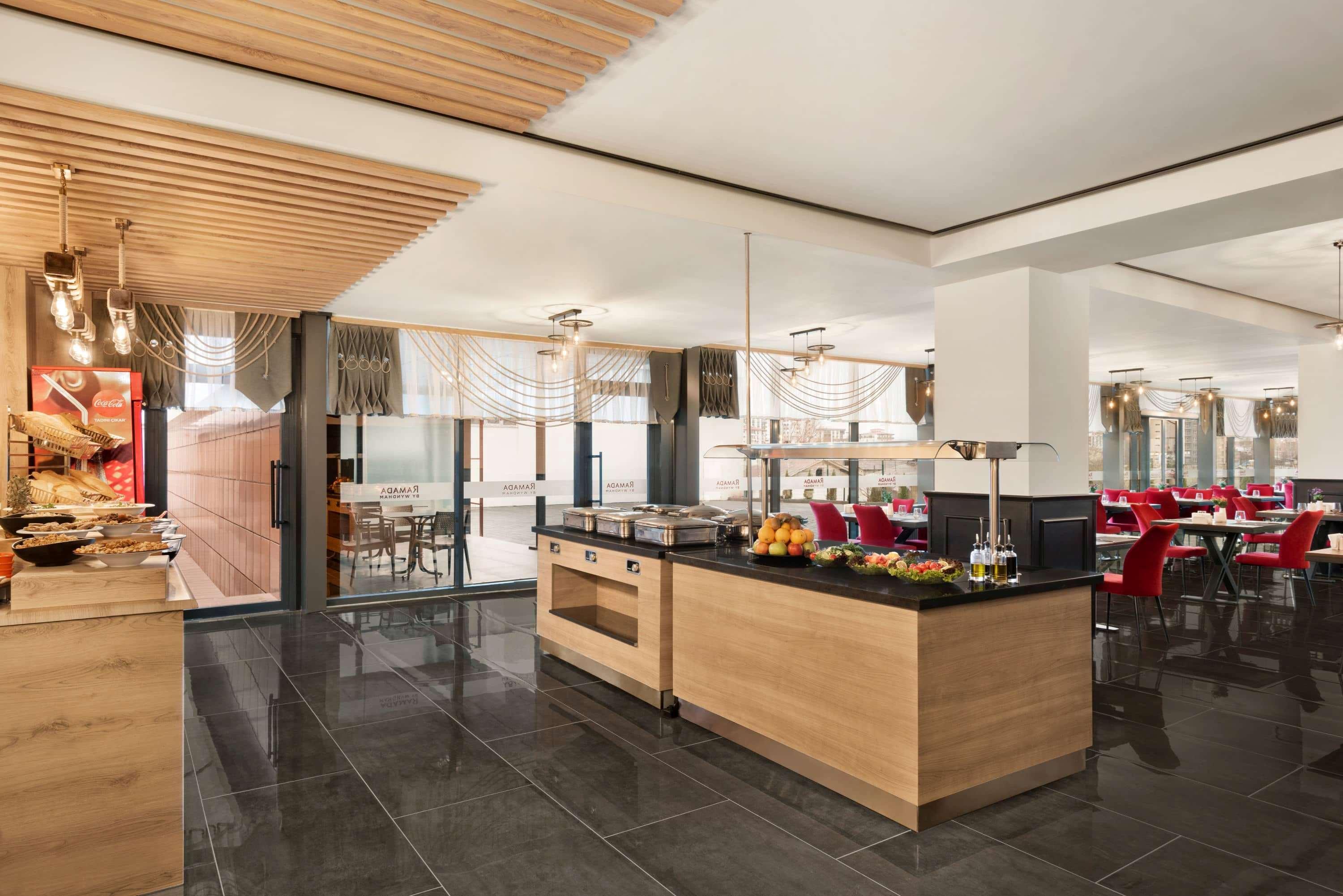Ramada By Wyndham Sivas Hotel Exterior photo
