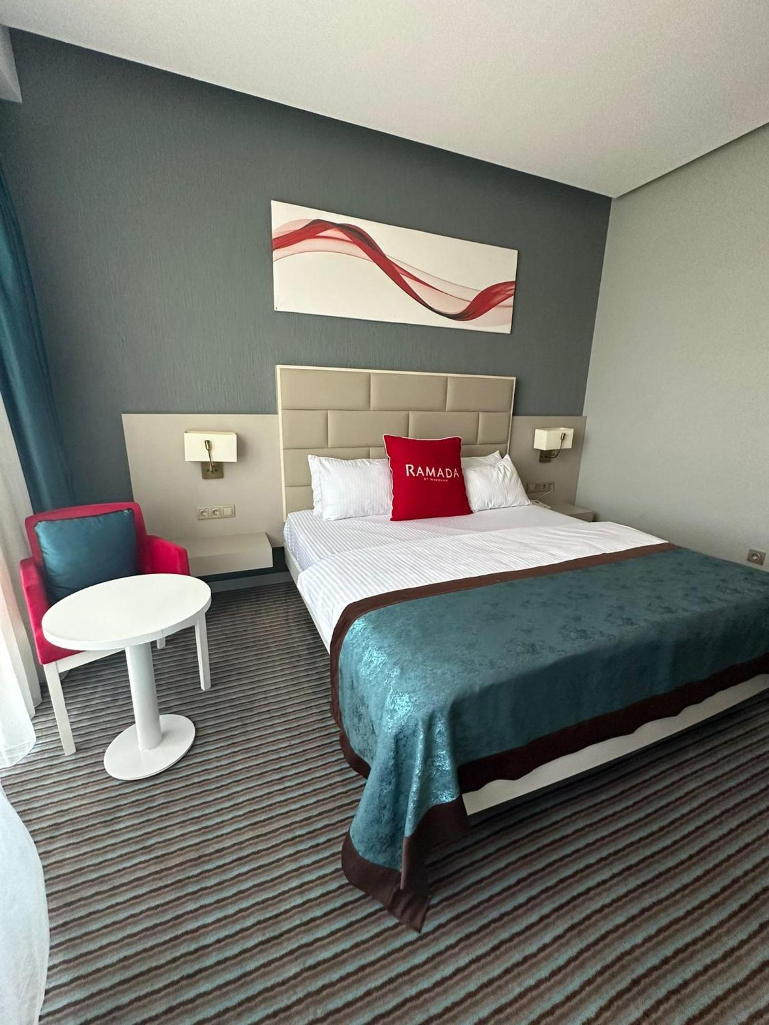 Ramada By Wyndham Sivas Hotel Exterior photo
