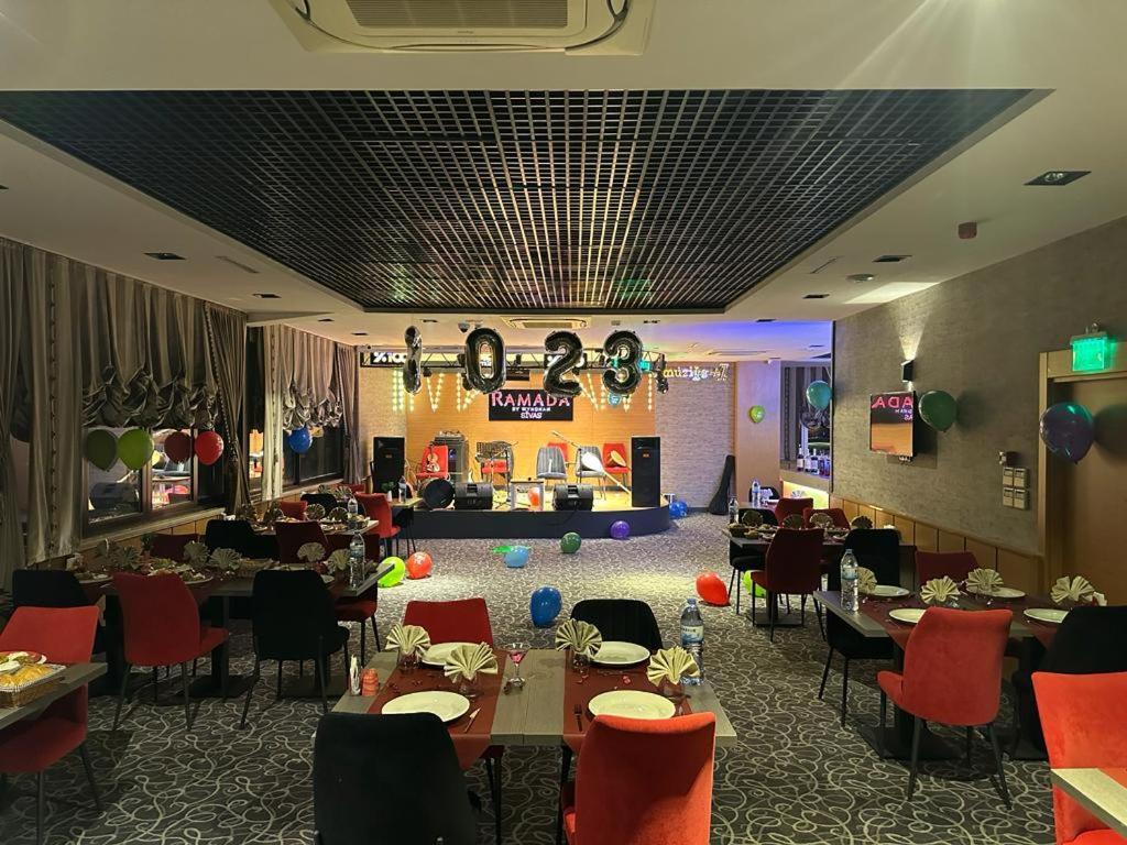 Ramada By Wyndham Sivas Hotel Exterior photo